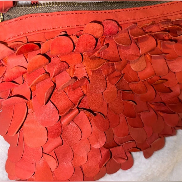 Jesslyn Blake genuine Leather Fish Scale Fringe Clutch/Shoulder* - Picture 6 of 15